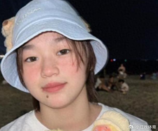 女大十八变，看了退赛后全红婵的新动态，才发现她美出了新高度