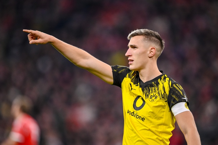 云开体育官网-法尔克：拜仁冬窗无法对格伊采取行动，对施洛特贝克兴趣已降温