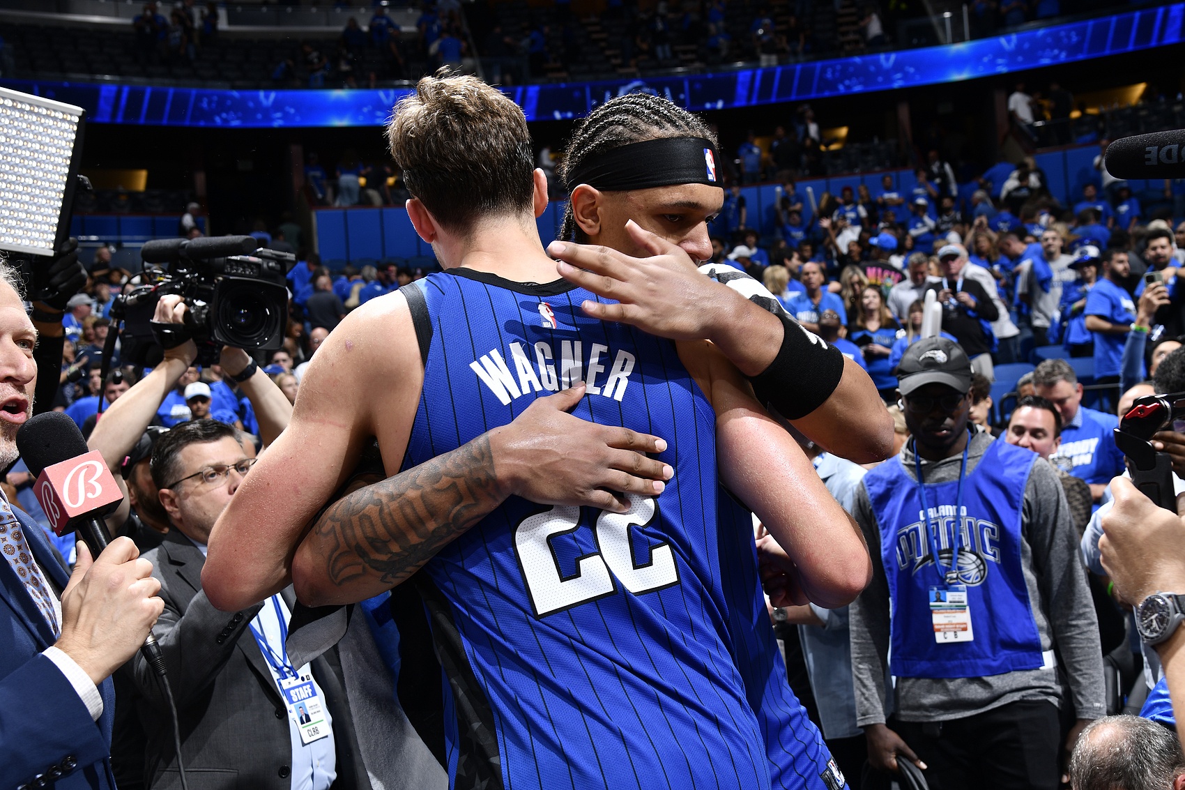 云开体育-小莫：班凯罗和瓦格纳必须走一个 魔术该用瓦格纳换特雷·杨