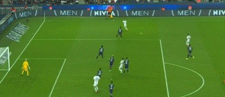 1628974977616076160.gif 561.gif