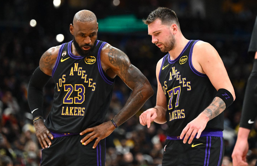 云开体育官网入口-东契奇惊人数据：最后时刻关键球0出手 与老詹同场输82分全队最差