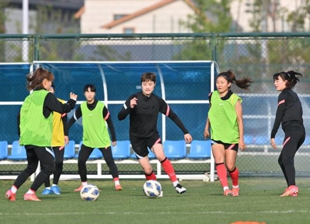 云开体育官网入口-旅欧球员或全数出场 韩国主帅：不惜一切代价取胜