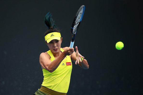 云开体育-王蔷澳网首轮痛失好局遭逆转 新赛季仍一胜难求